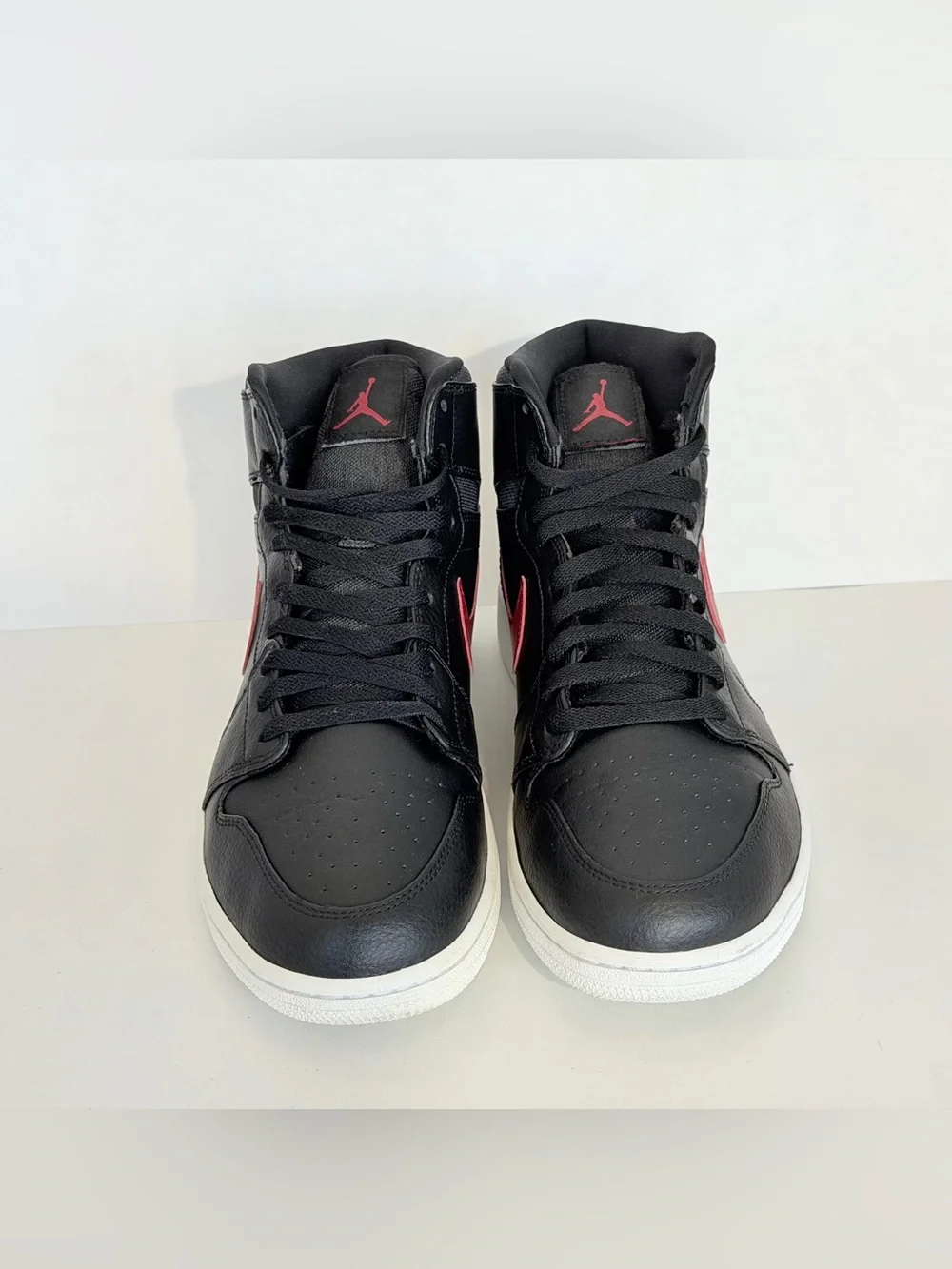 Air Jordan 1 Retro “Rare Air - Bred” Black/Red/White 332550-012 Men’s Size 12